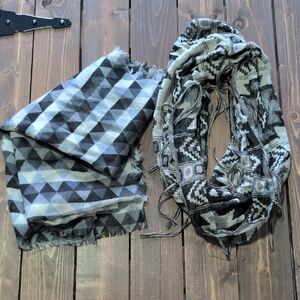 Black and Gray Patterned Scarf